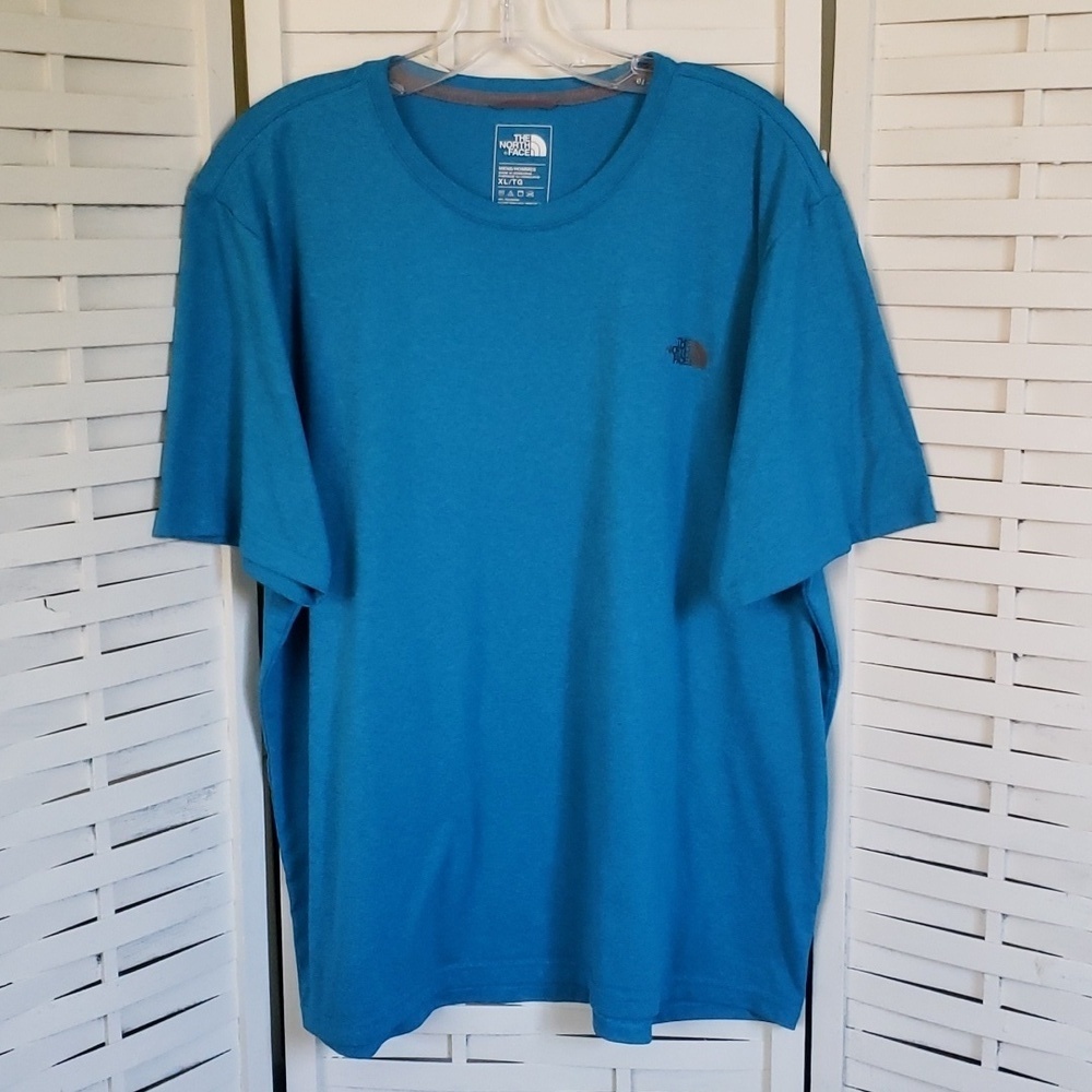 The north face royal blue mens t-shirt XL